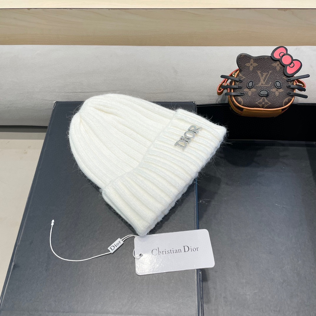Dior 迪奥针织毛线帽，兔毛线帽👉