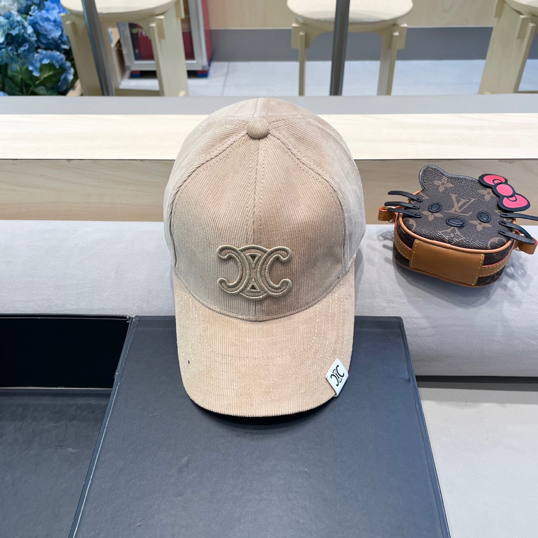 CELINE 塞琳 新款 🆕 棒球帽 🧢 原单棒球帽 🧢原版1.1复刻 （对比 🆚 市场通货 logo比