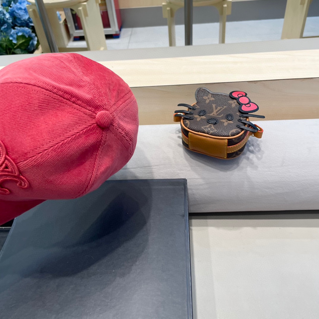 CELINE 塞琳 新款 🆕 棒球帽 🧢 原单棒球帽 🧢原版1.1复刻 （对比 🆚 市场通货 logo比