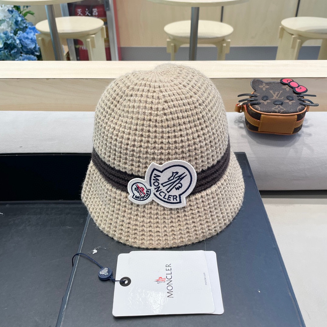 moncler秋冬渔夫帽织帽暖显脸小盆帽韩版拼色百搭帽子女针女保时尚毛线帽