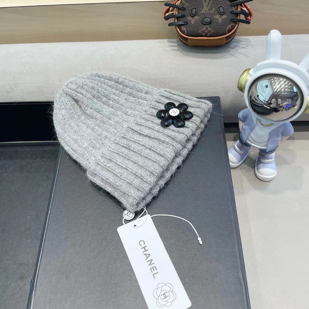 Chanel 韩国东大门代购秋冬ins潮兔毛保暖卷边针织帽休闲字母毛线帽