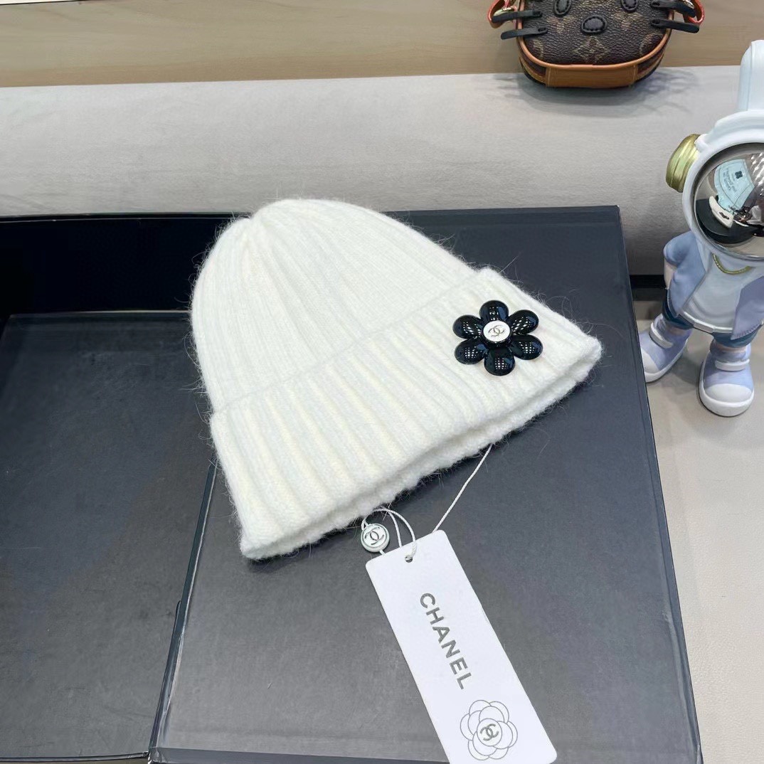 Chanel 韩国东大门代购秋冬ins潮兔毛保暖卷边针织帽休闲字母毛线帽