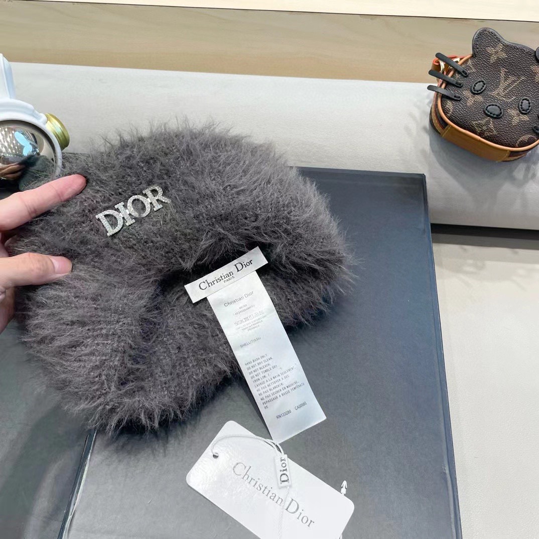 Dior 允旭/软糯针织长毛毛套头毛线帽冬季保暖双面可戴大头围堆堆帽