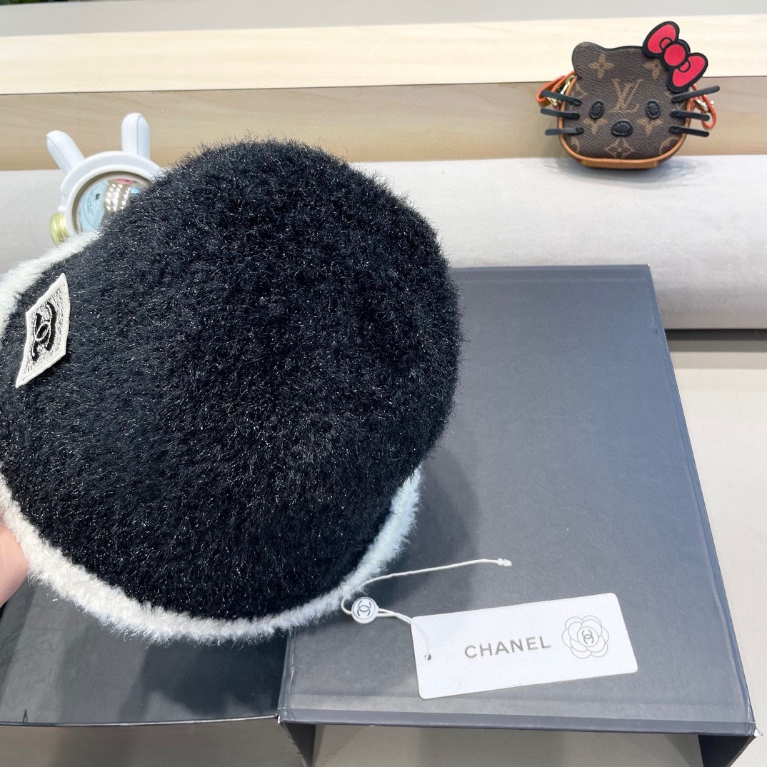 Chanel 巨软糯 小香风秋冬百搭仿兔毛绒皮草盆帽渔夫帽子女