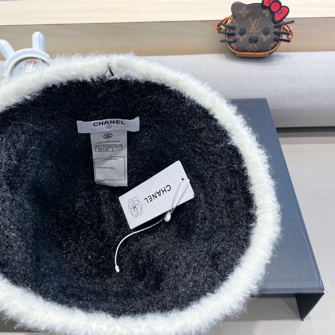 Chanel 巨软糯 小香风秋冬百搭仿兔毛绒皮草盆帽渔夫帽子女