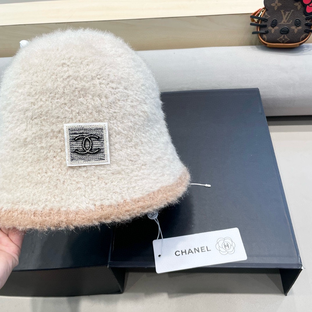 Chanel 巨软糯 小香风秋冬百搭仿兔毛绒皮草盆帽渔夫帽子女