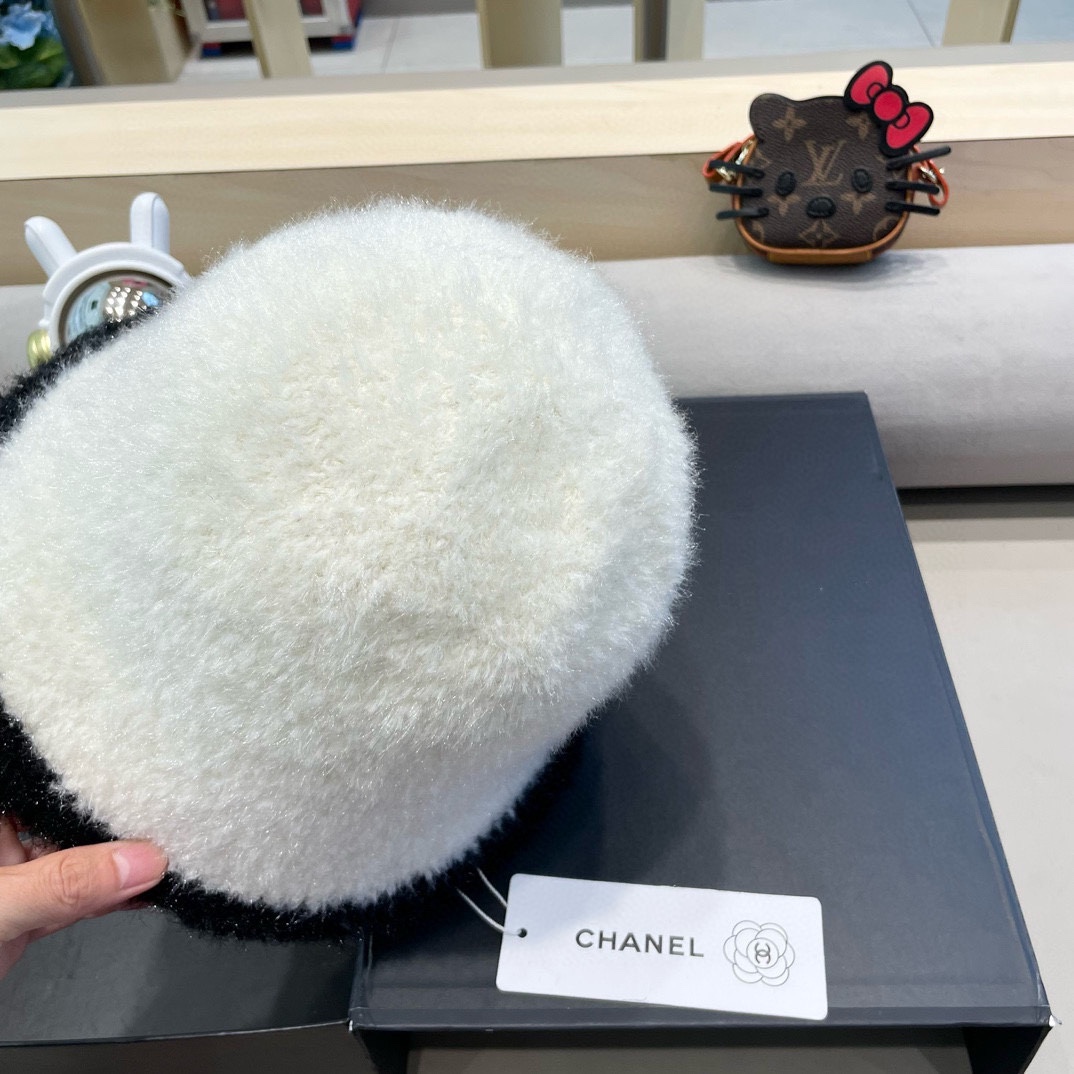 Chanel 巨软糯 小香风秋冬百搭仿兔毛绒皮草盆帽渔夫帽子女