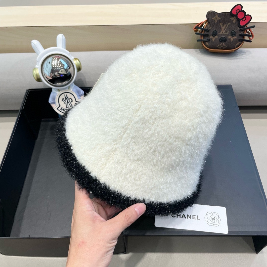 Chanel 巨软糯 小香风秋冬百搭仿兔毛绒皮草盆帽渔夫帽子女
