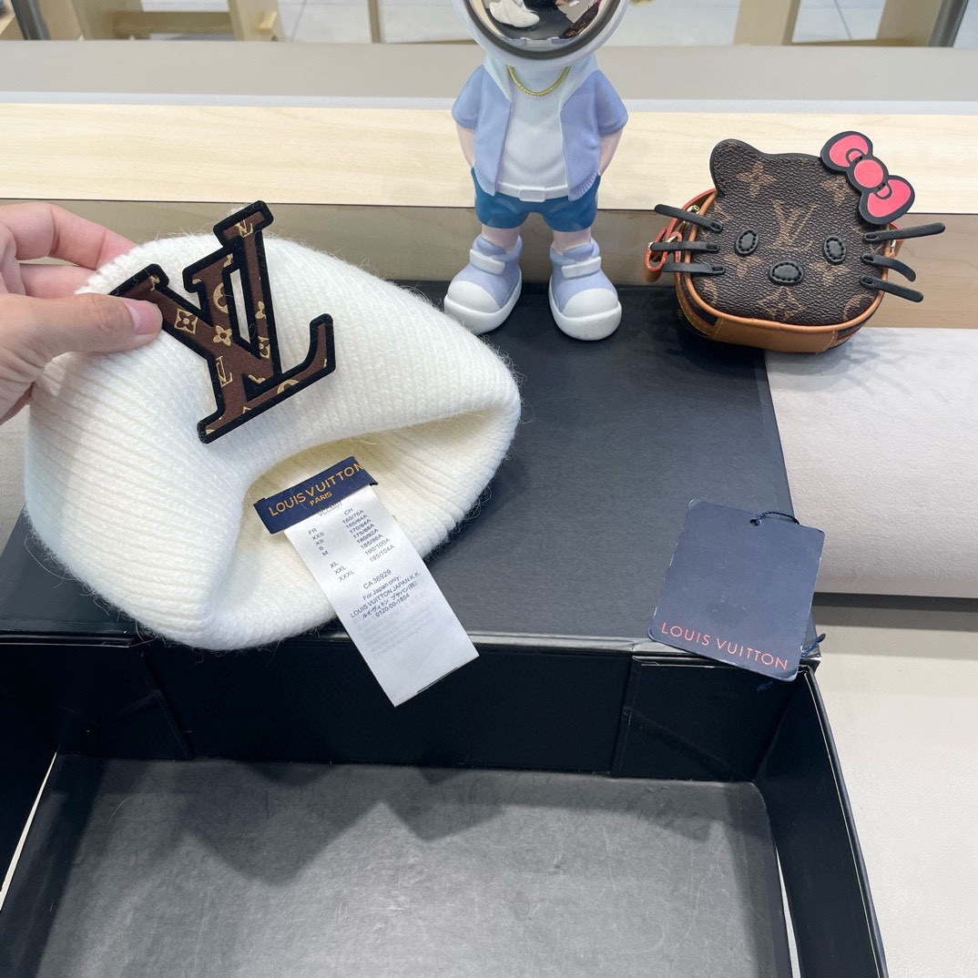 lv路易威登兔毛粗线针织帽女秋冬2024新款毛线帽大头围针织帽男款白色冷帽子