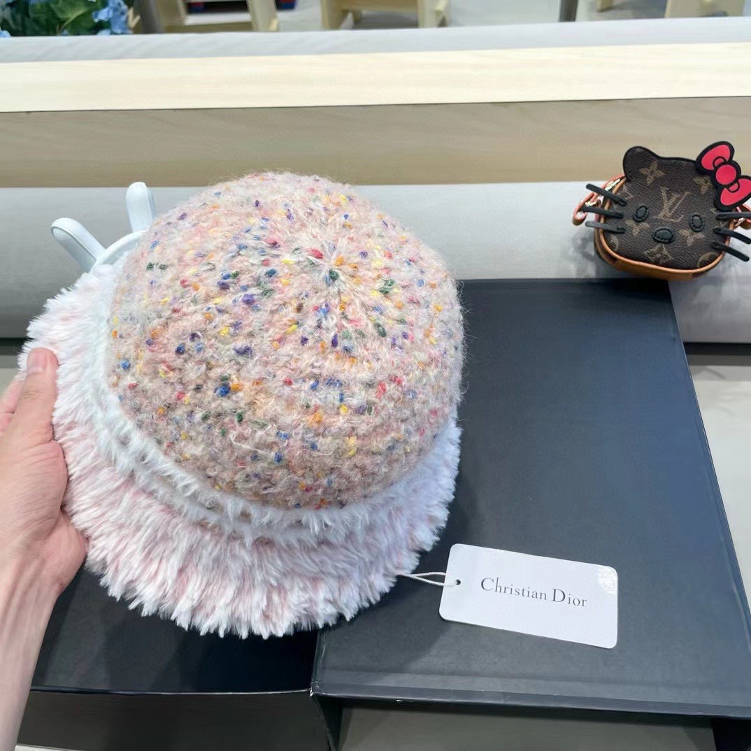 Dior网红毛绒加厚渔夫帽女百搭韩版秋冬盆帽保暖时尚彩色水桶帽显脸小