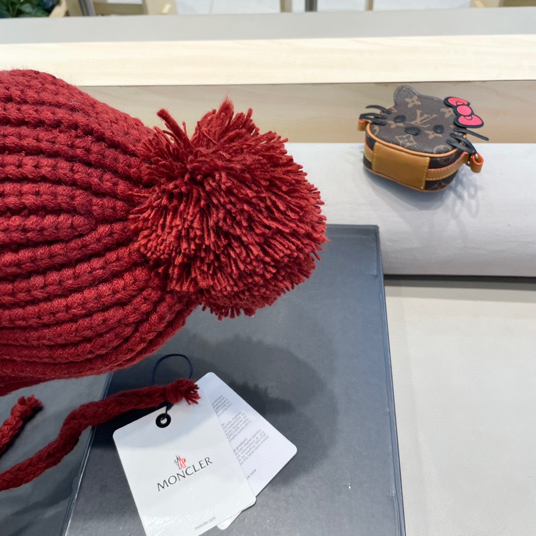 moncler雷锋帽子女秋冬季骑行韩版百搭显脸小休闲贴布保暖绑带护耳毛线帽