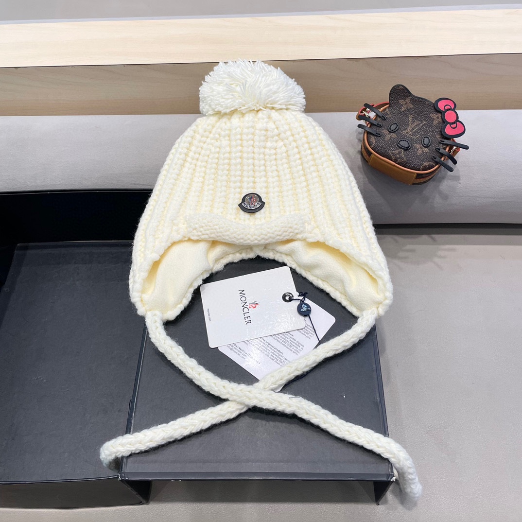 moncler雷锋帽子女秋冬季骑行韩版百搭显脸小休闲贴布保暖绑带护耳毛线帽