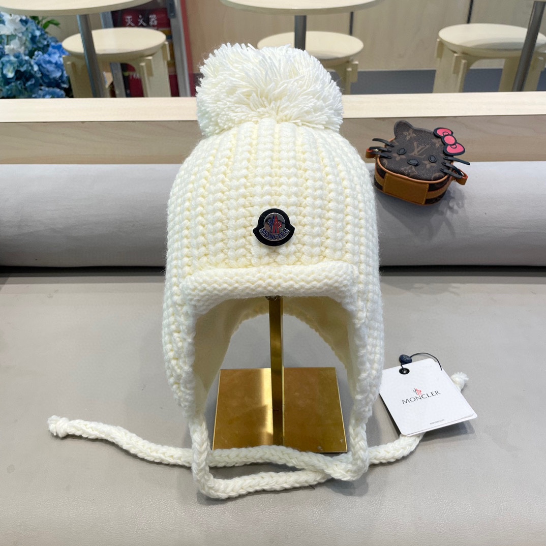 moncler雷锋帽子女秋冬季骑行韩版百搭显脸小休闲贴布保暖绑带护耳毛线帽