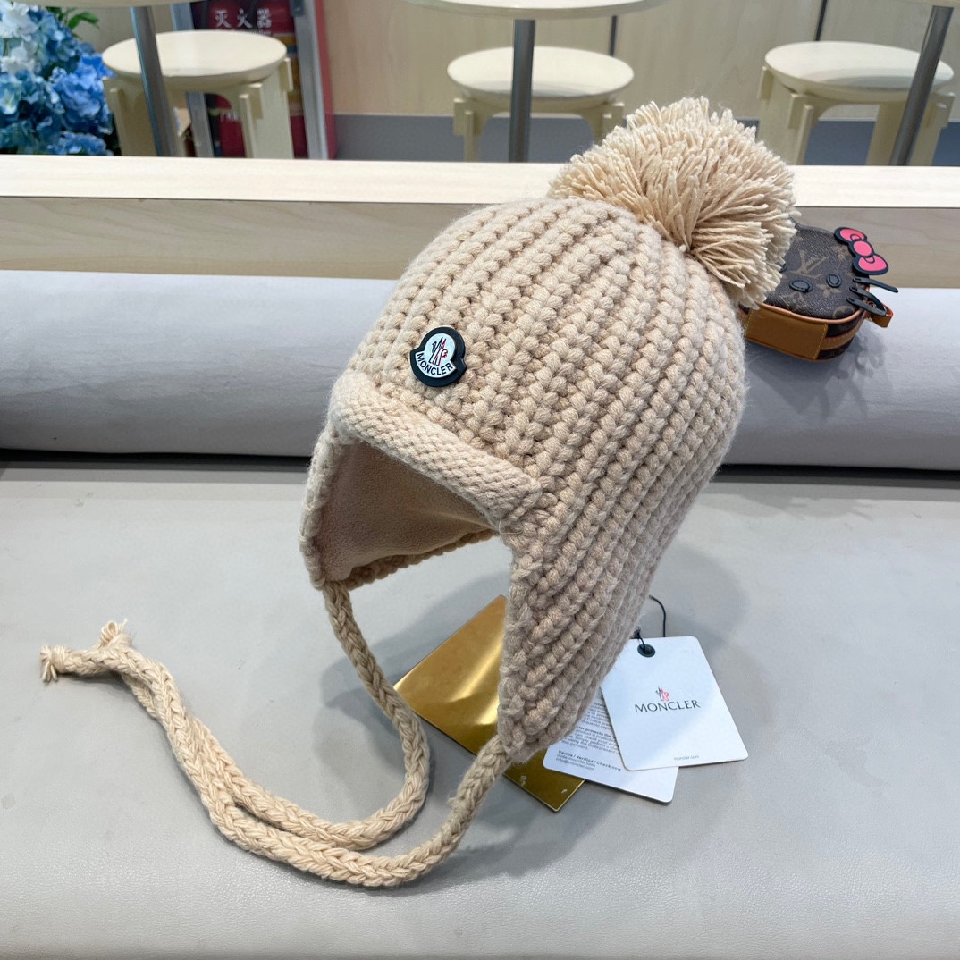 moncler雷锋帽子女秋冬季骑行韩版百搭显脸小休闲贴布保暖绑带护耳毛线帽