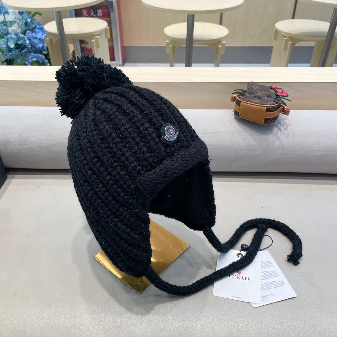 moncler雷锋帽子女秋冬季骑行韩版百搭显脸小休闲贴布保暖绑带护耳毛线帽