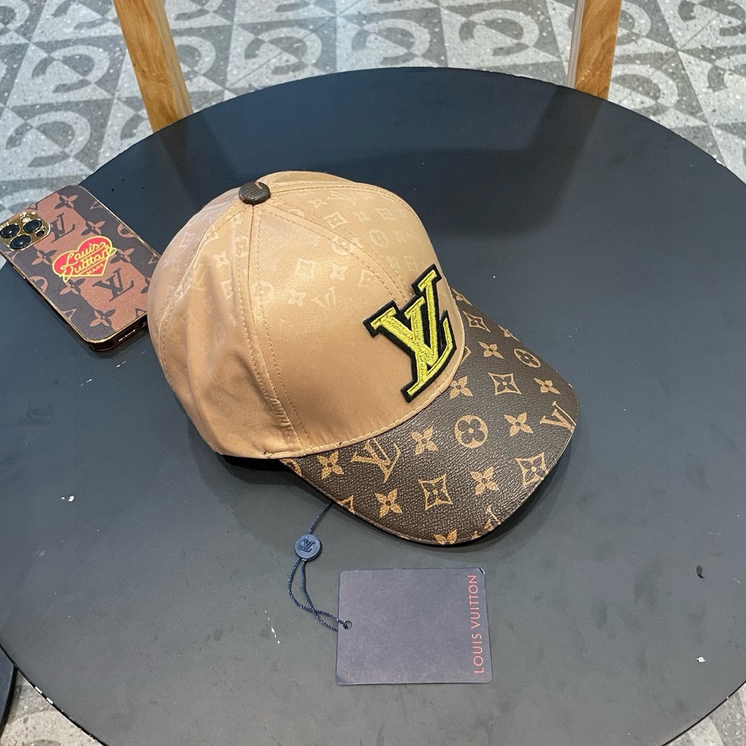   新款出货LV(路易威登)新款原单棒球帽专柜11开模订制，精细刺绣！质量超赞，基础头围56，贴片可调节