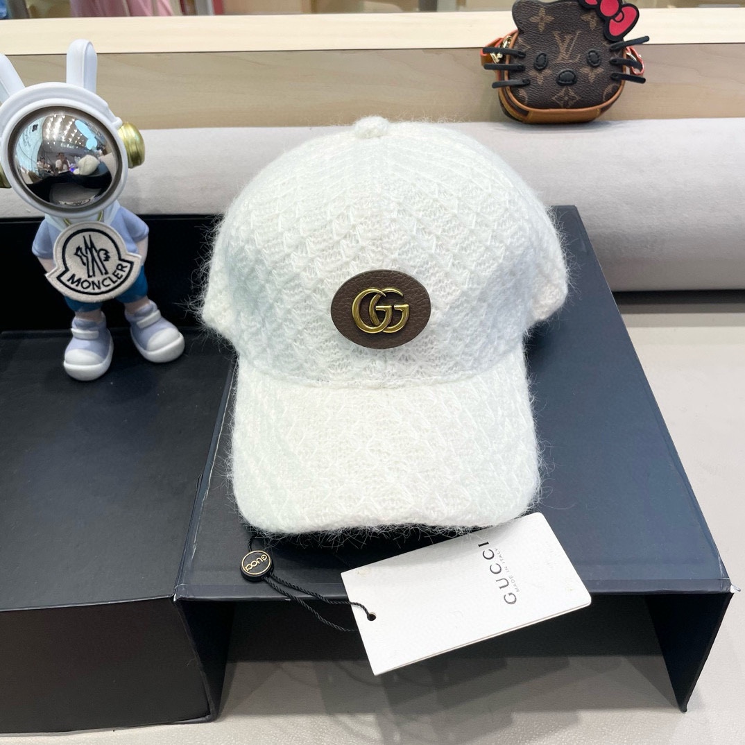 NO:366324,GUCCI Gucci Baseball Cap has exquisite craftsmanship, high-end, atmospheric and high-end!  Low-key luxury, easy to carry!  Hat fisherman hat baseball hat knit hat, hat, gucci, espadrilles, hatsGUCCI古奇棒球帽 工艺非常精美 高档大气上档次！低调奢华,方便携带！帽子渔夫帽棒球帽针织帽,帽子,gucci,espadrilles,hats,hat