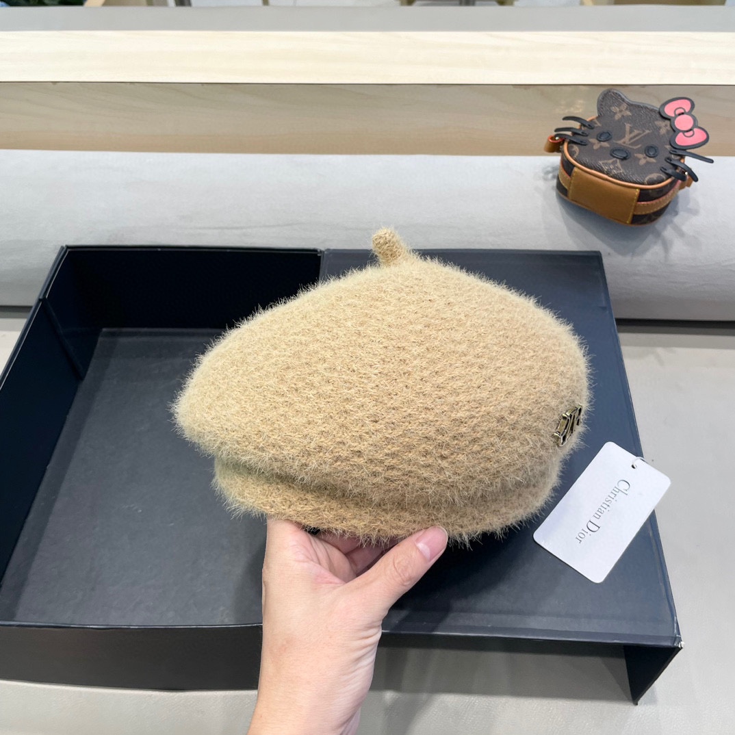Dior迪奥贝雷帽子女秋冬日系显脸小画家帽潮2024新款冬季大头围黑色报童帽
