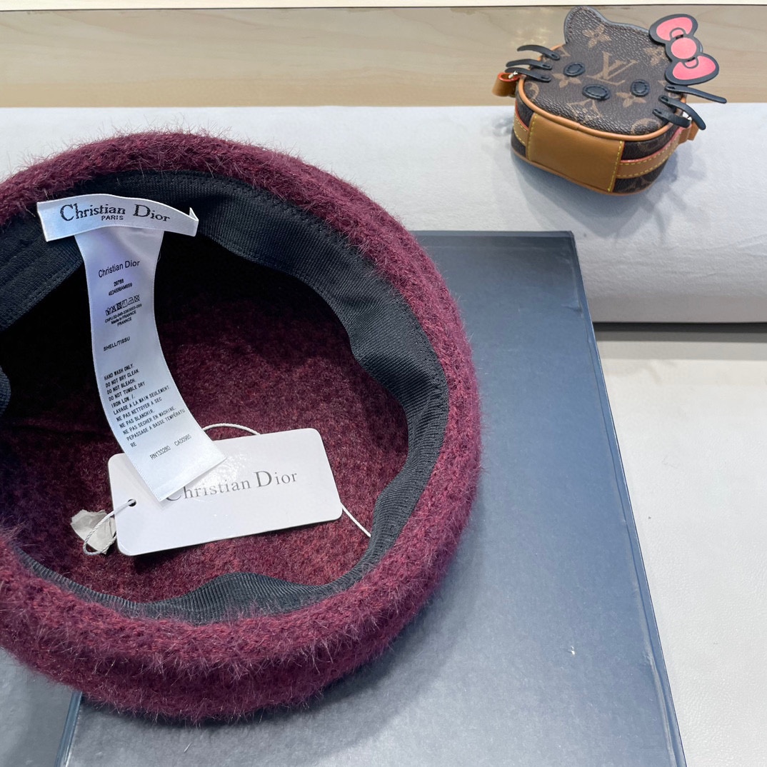 Dior迪奥贝雷帽子女秋冬日系显脸小画家帽潮2024新款冬季大头围黑色报童帽