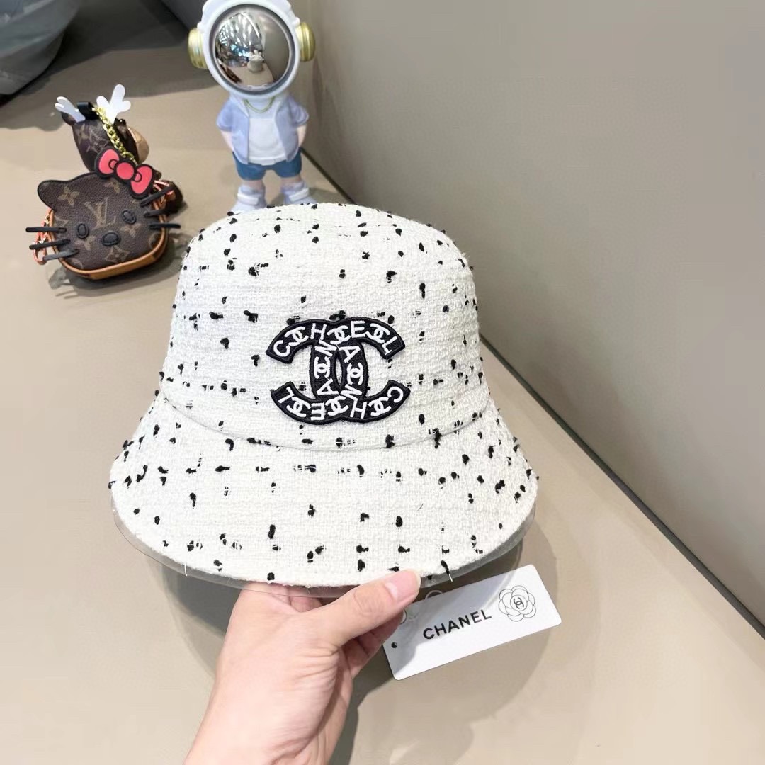 Chanen香奈儿帽子女网红款复古英伦格纹渔夫帽女秋冬韩版凹造盆帽