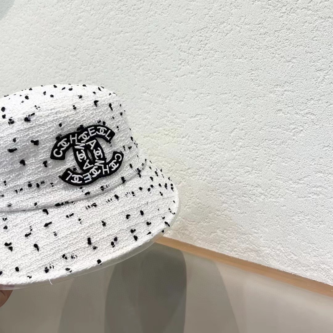 Chanen香奈儿帽子女网红款复古英伦格纹渔夫帽女秋冬韩版凹造盆帽