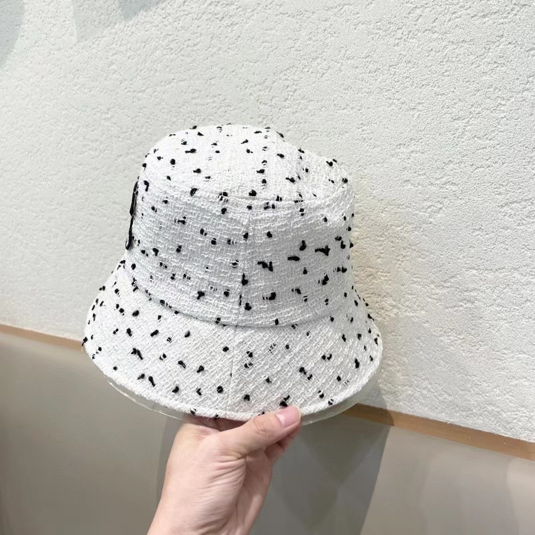 Chanen香奈儿帽子女网红款复古英伦格纹渔夫帽女秋冬韩版凹造盆帽