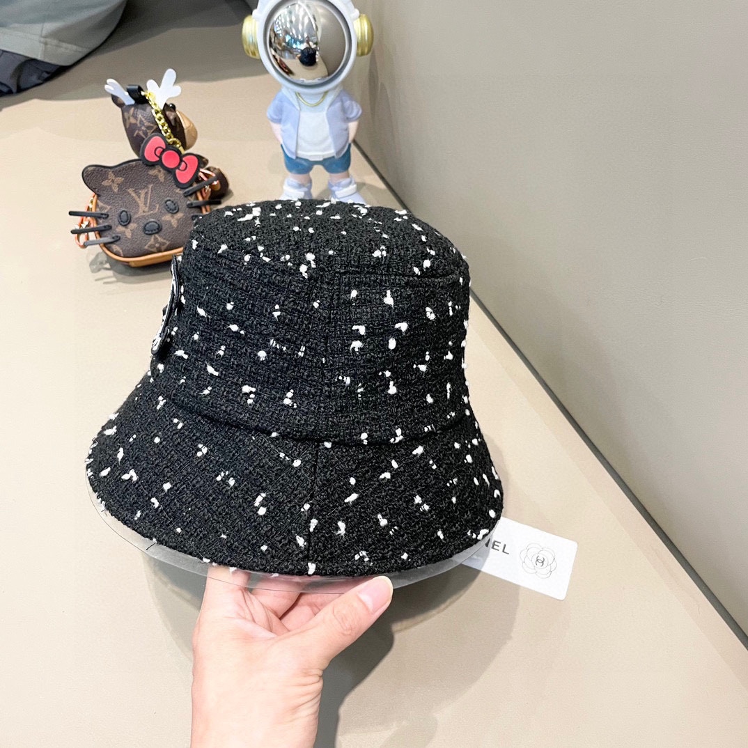 Chanen香奈儿帽子女网红款复古英伦格纹渔夫帽女秋冬韩版凹造盆帽