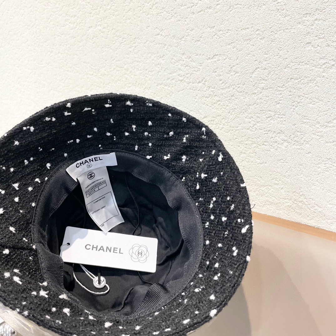 Chanen香奈儿帽子女网红款复古英伦格纹渔夫帽女秋冬韩版凹造盆帽