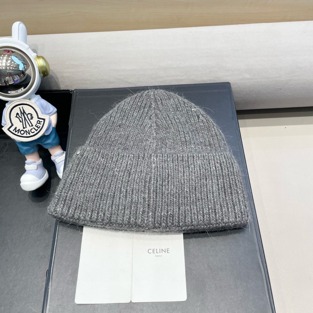 celine塞琳重工水钻珍珠兔毛毛线帽冬季粉色保暖针织帽滑雪护耳帽女包头冷帽