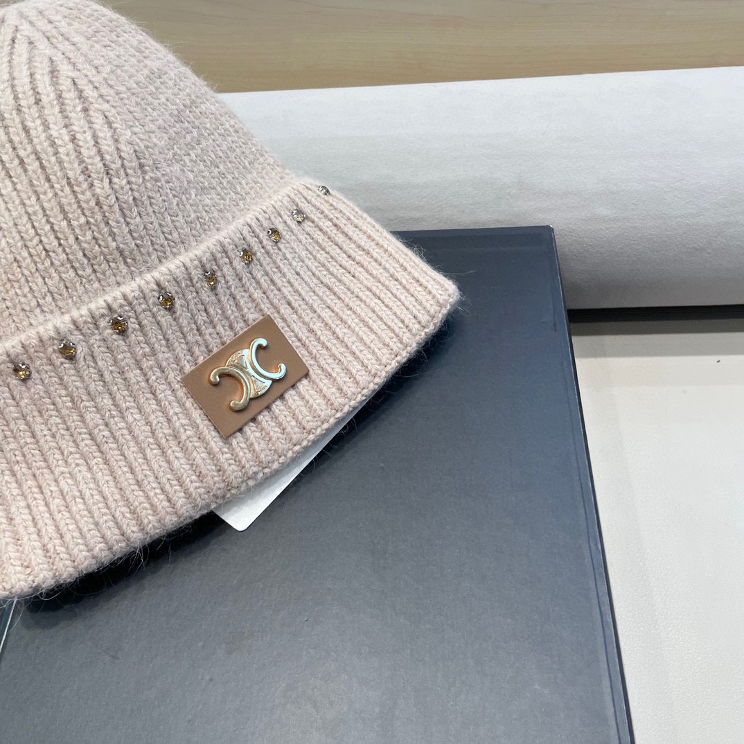 celine塞琳重工水钻珍珠兔毛毛线帽冬季粉色保暖针织帽滑雪护耳帽女包头冷帽