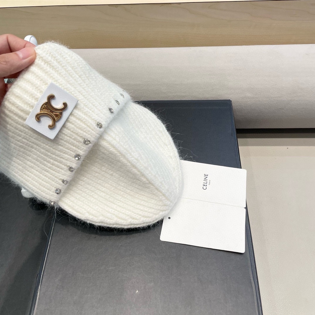 celine塞琳重工水钻珍珠兔毛毛线帽冬季粉色保暖针织帽滑雪护耳帽女包头冷帽