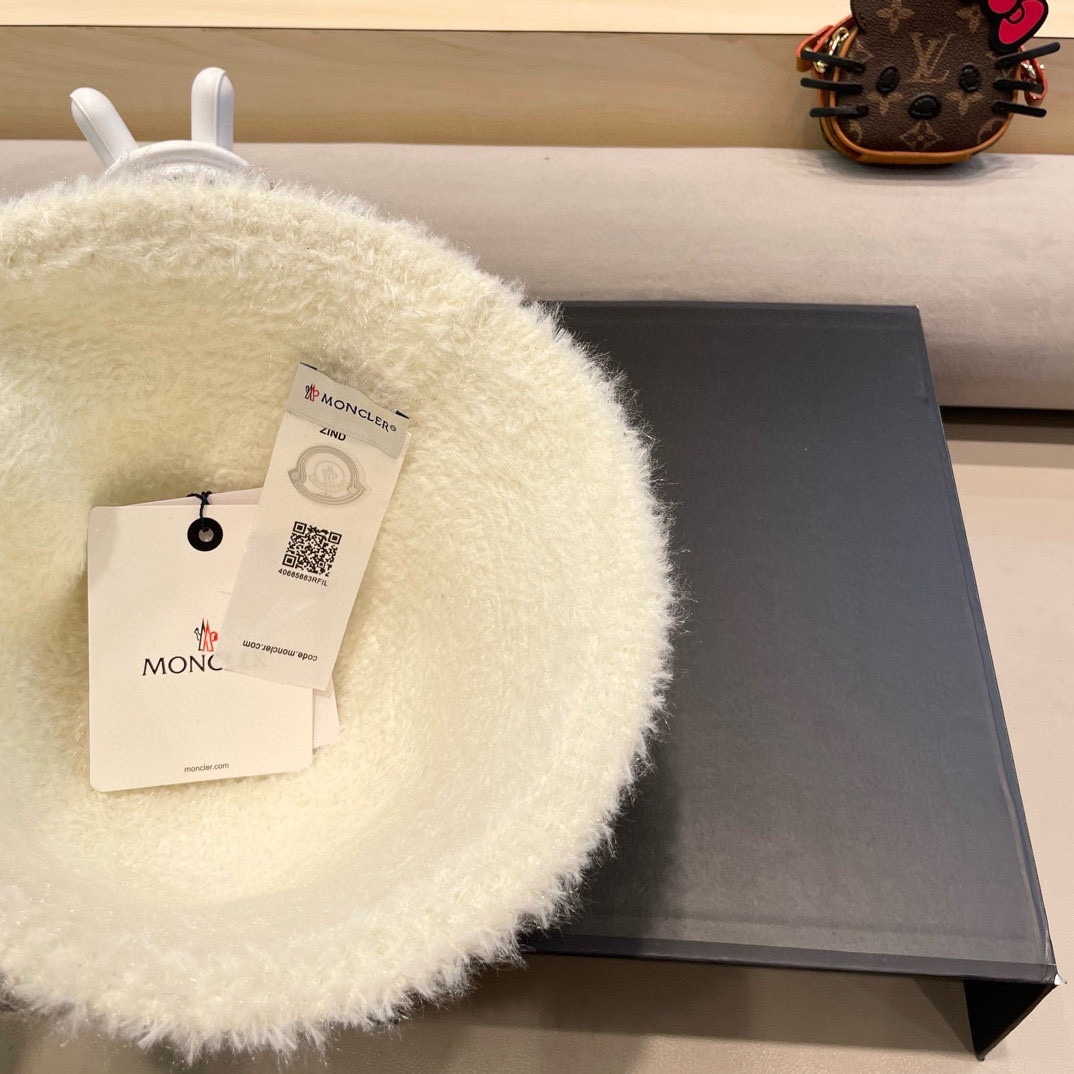 moncler韩版兔毛保暖渔夫帽女秋冬光板休闲防寒盆帽时尚简约毛绒水桶帽子