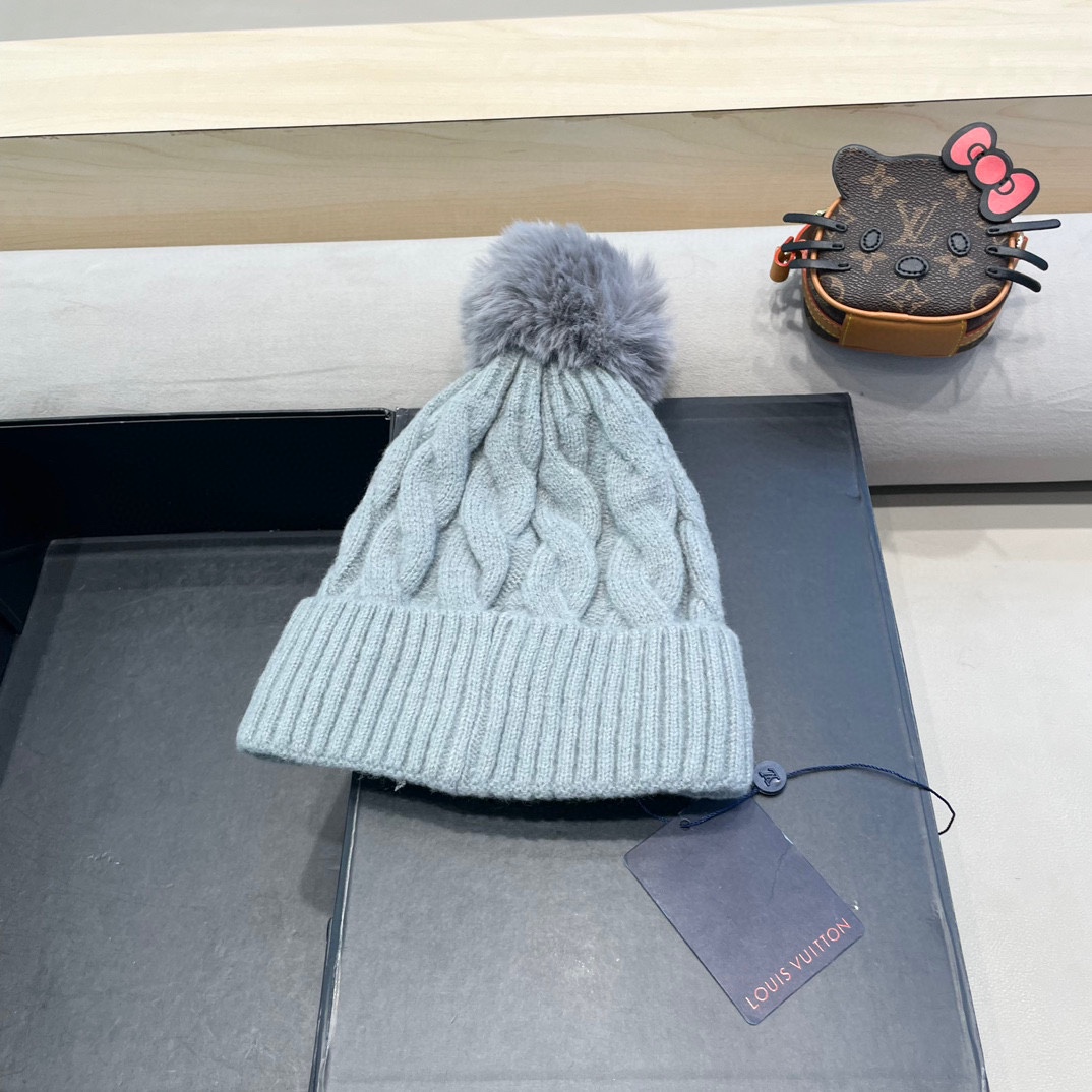 罗路易威登帽子女秋冬季韩版ins网红纯色麻花毛线帽加绒保暖针织帽护耳百搭