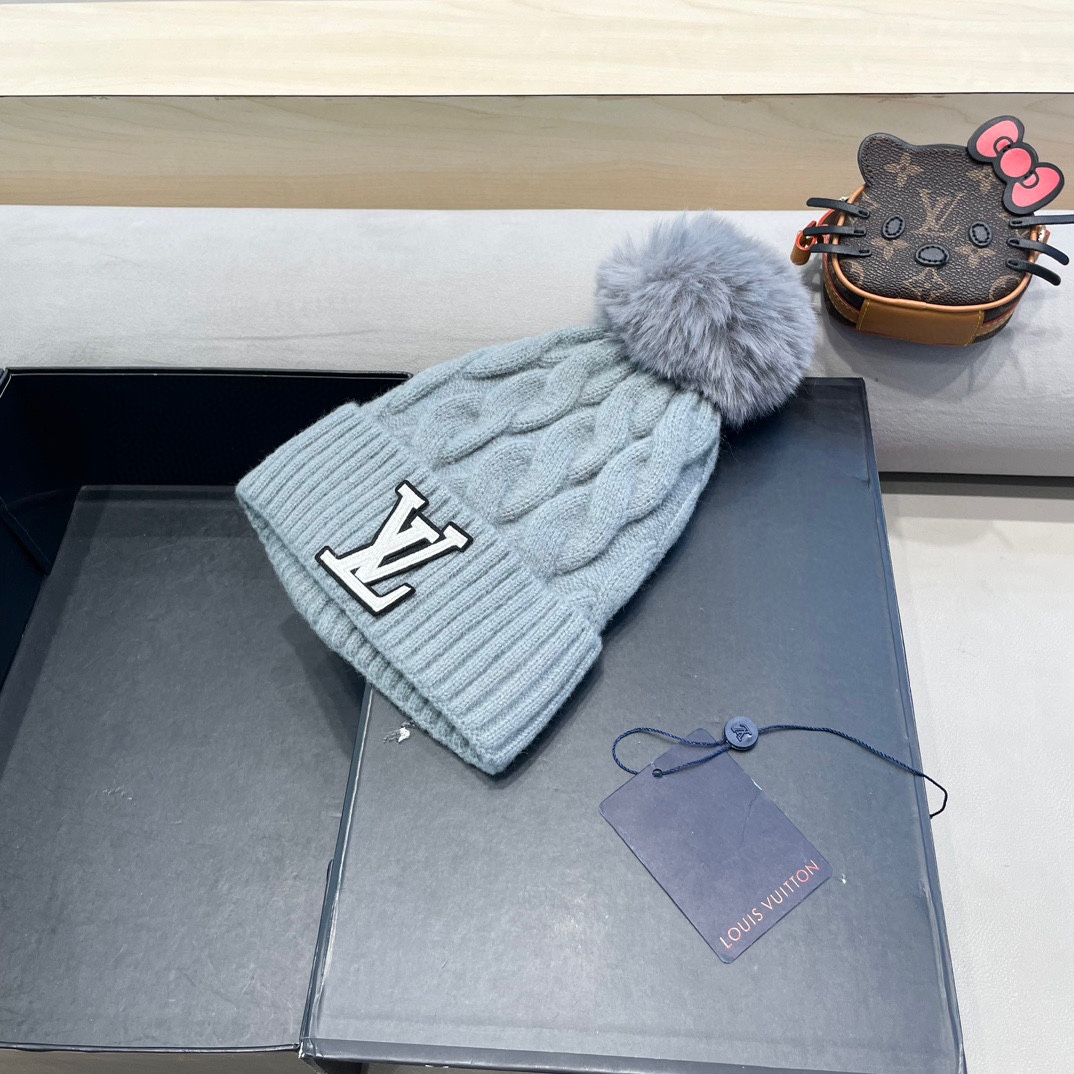 罗路易威登帽子女秋冬季韩版ins网红纯色麻花毛线帽加绒保暖针织帽护耳百搭