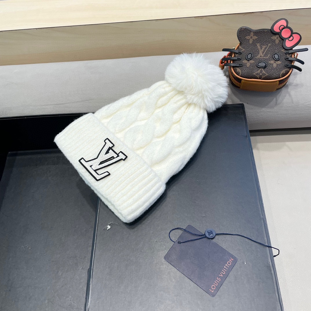 罗路易威登帽子女秋冬季韩版ins网红纯色麻花毛线帽加绒保暖针织帽护耳百搭