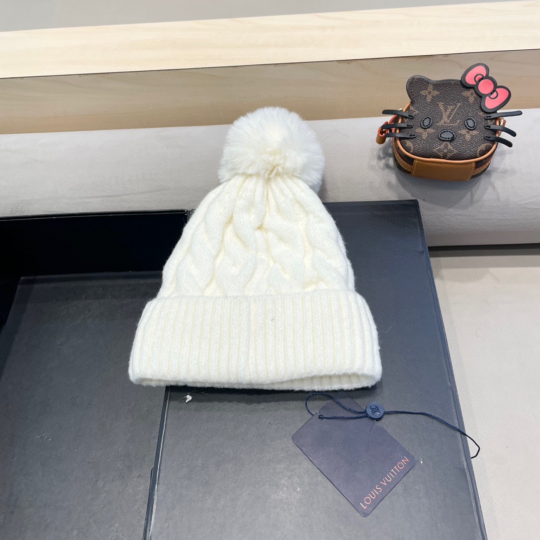 罗路易威登帽子女秋冬季韩版ins网红纯色麻花毛线帽加绒保暖针织帽护耳百搭