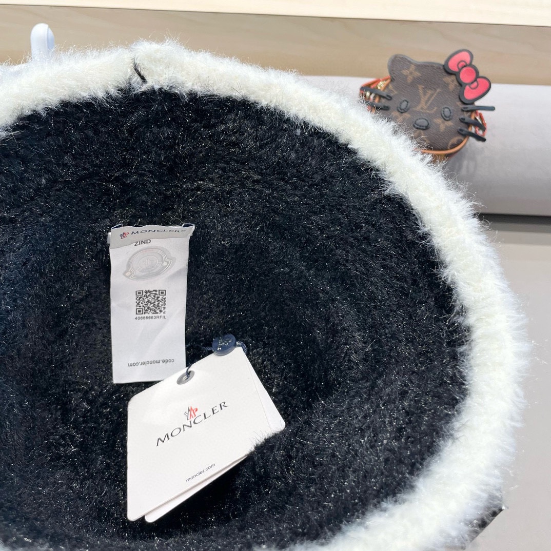 moncler风帽子女秋冬款百搭毛绒渔夫帽显脸小针织水桶帽日系保暖盆帽