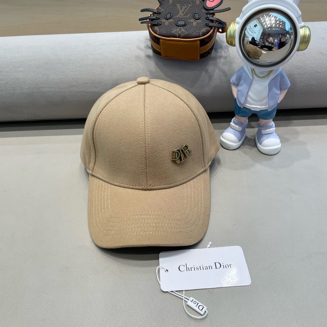 NO:366272,Dior Korean version autumn and winter three-dimensional letters woolen hard top warm baseball cap men and women versatile face small duckball cap hat fisherman hat baseball cap knit hat, hat, dior, espadrilles, hatsDior韩版秋冬立体字母毛呢子硬顶保暖棒球帽男女百搭显脸小鸭舌帽帽子渔夫帽棒球帽针织帽,帽子,dior,espadrilles,hats,hat