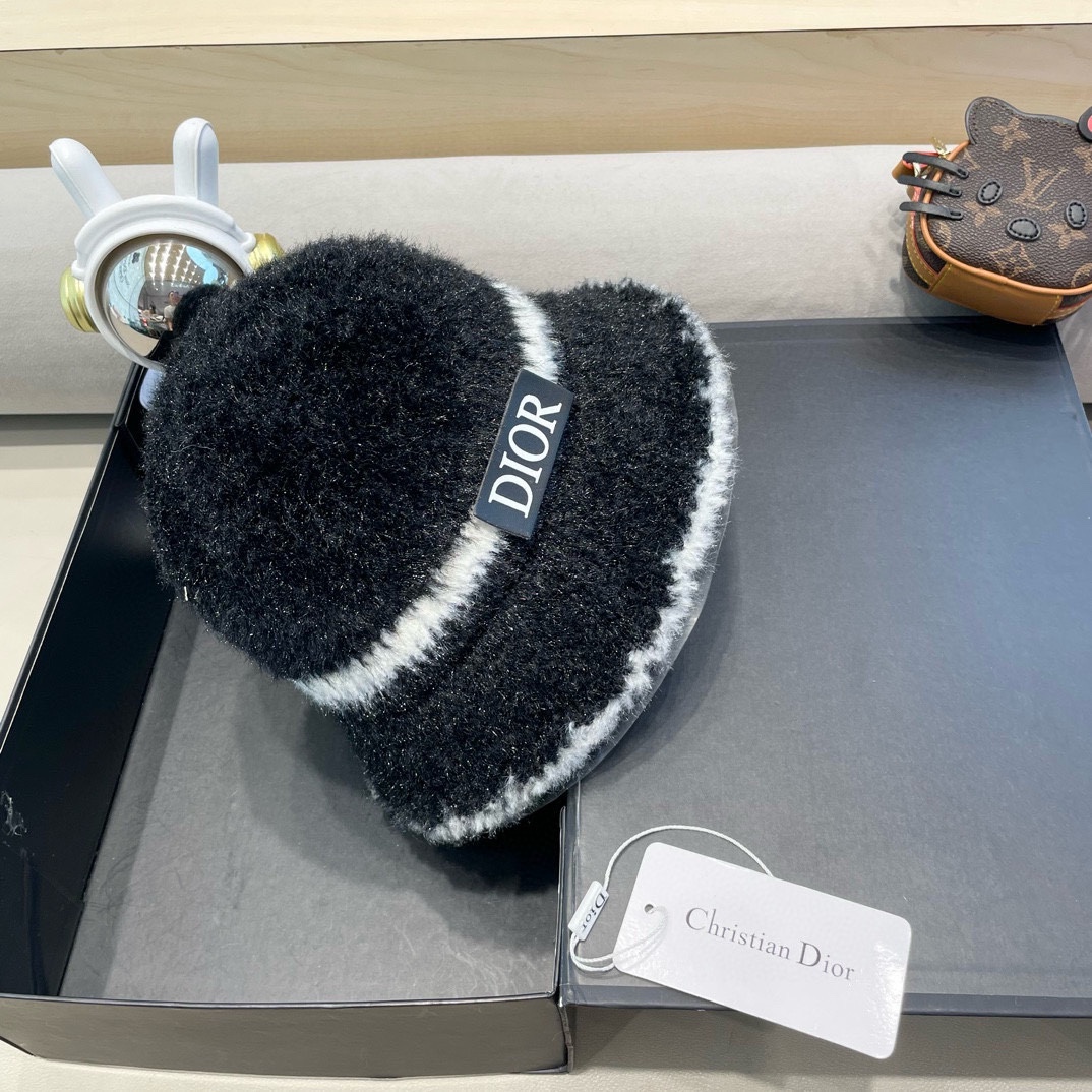 Dior秋冬加绒渔夫帽2024新款帽子女韩版毛绒气质百搭显脸小水桶帽盆帽