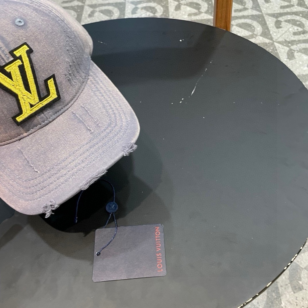  LV新款鸭舌帽，高品质棒球帽，头围57cm左右