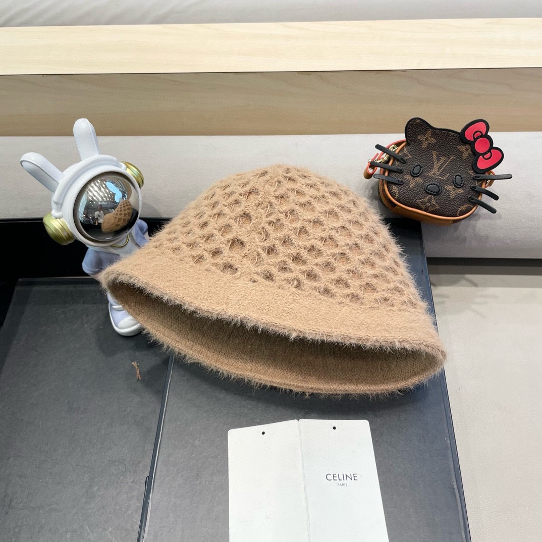 Celine秋冬百搭小众显瘦毛线水桶帽子女时尚短遮圆顶针织渔夫帽时尚盆帽