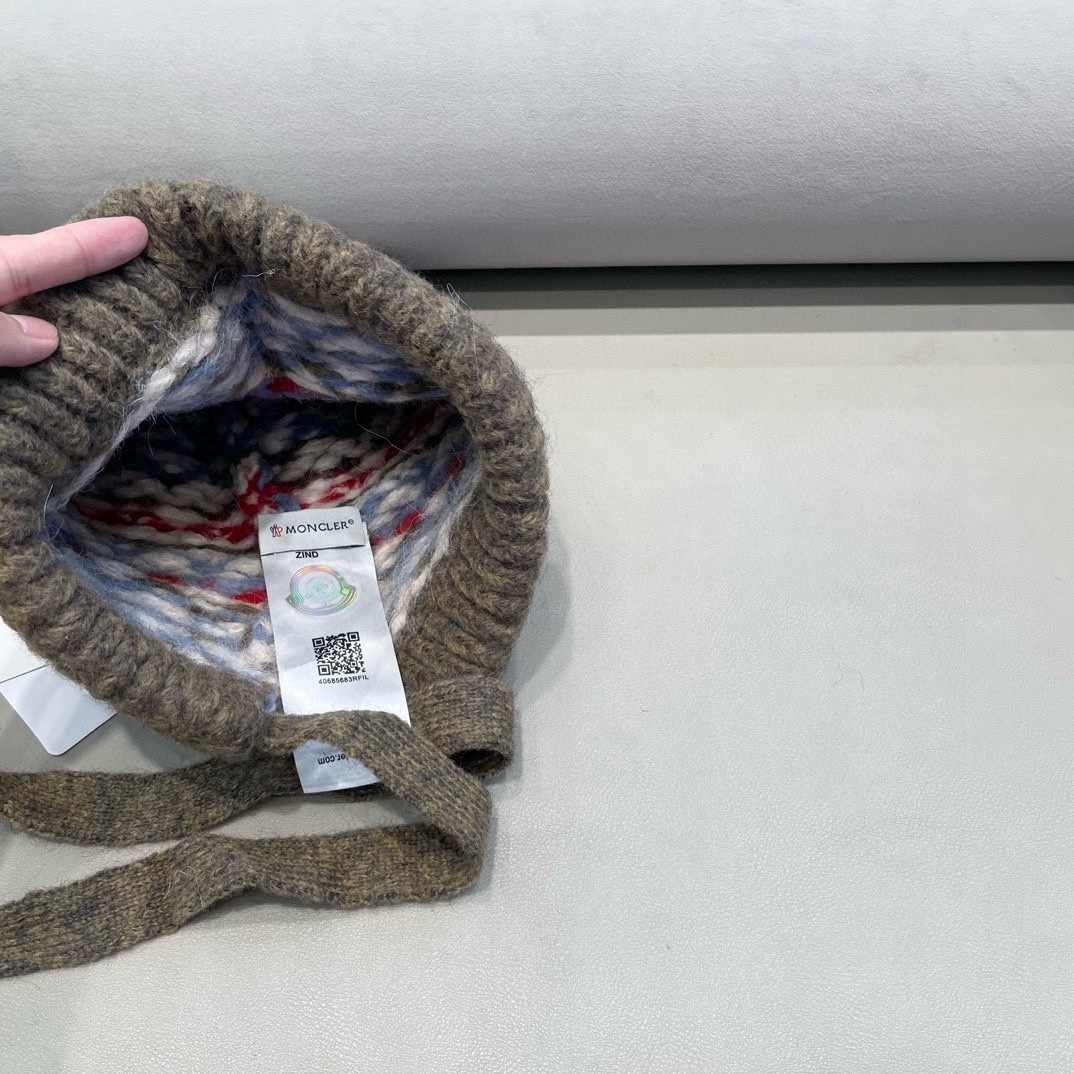 moncler费尔岛风针织帽子女冬季复古巴拉克拉法帽包包帽保暖护耳毛线帽潮