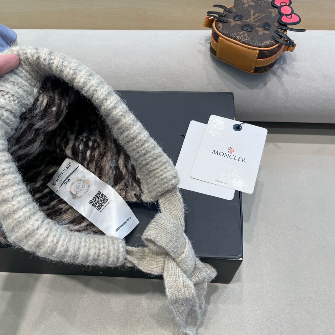 moncler费尔岛风针织帽子女冬季复古巴拉克拉法帽包包帽保暖护耳毛线帽潮