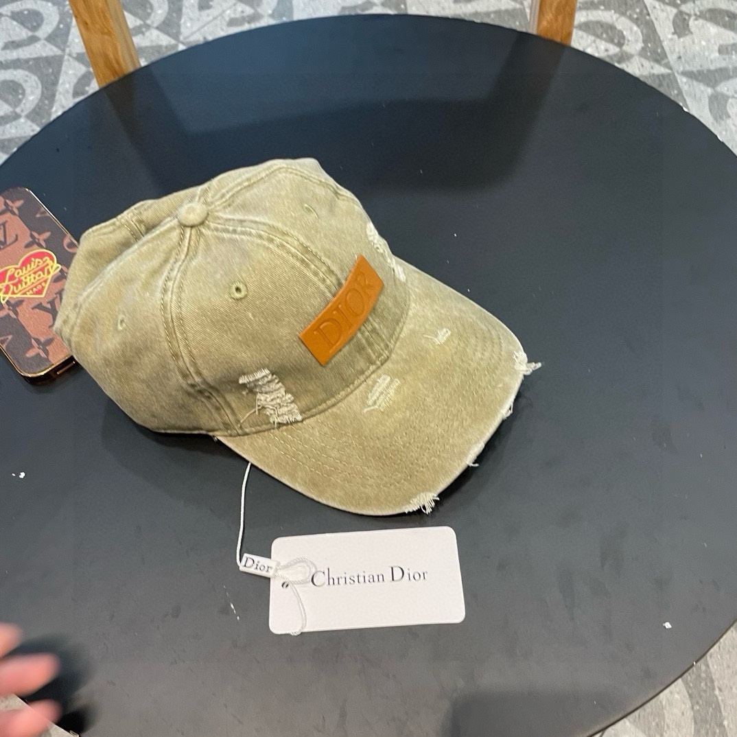 🧢Dior迪奥🧢 2024新款牛仔棒球帽 潮流，高端做工！很好搭配！