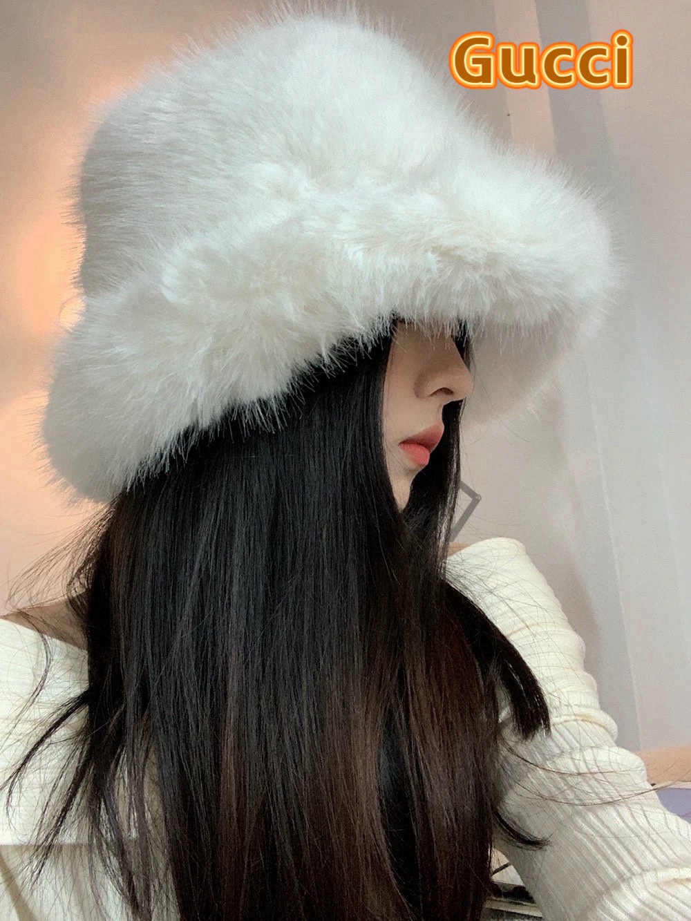 Gucci高级感仿皮草帽子女冬季新款显脸小渔夫帽毛绒防寒护耳保暖盆帽潮