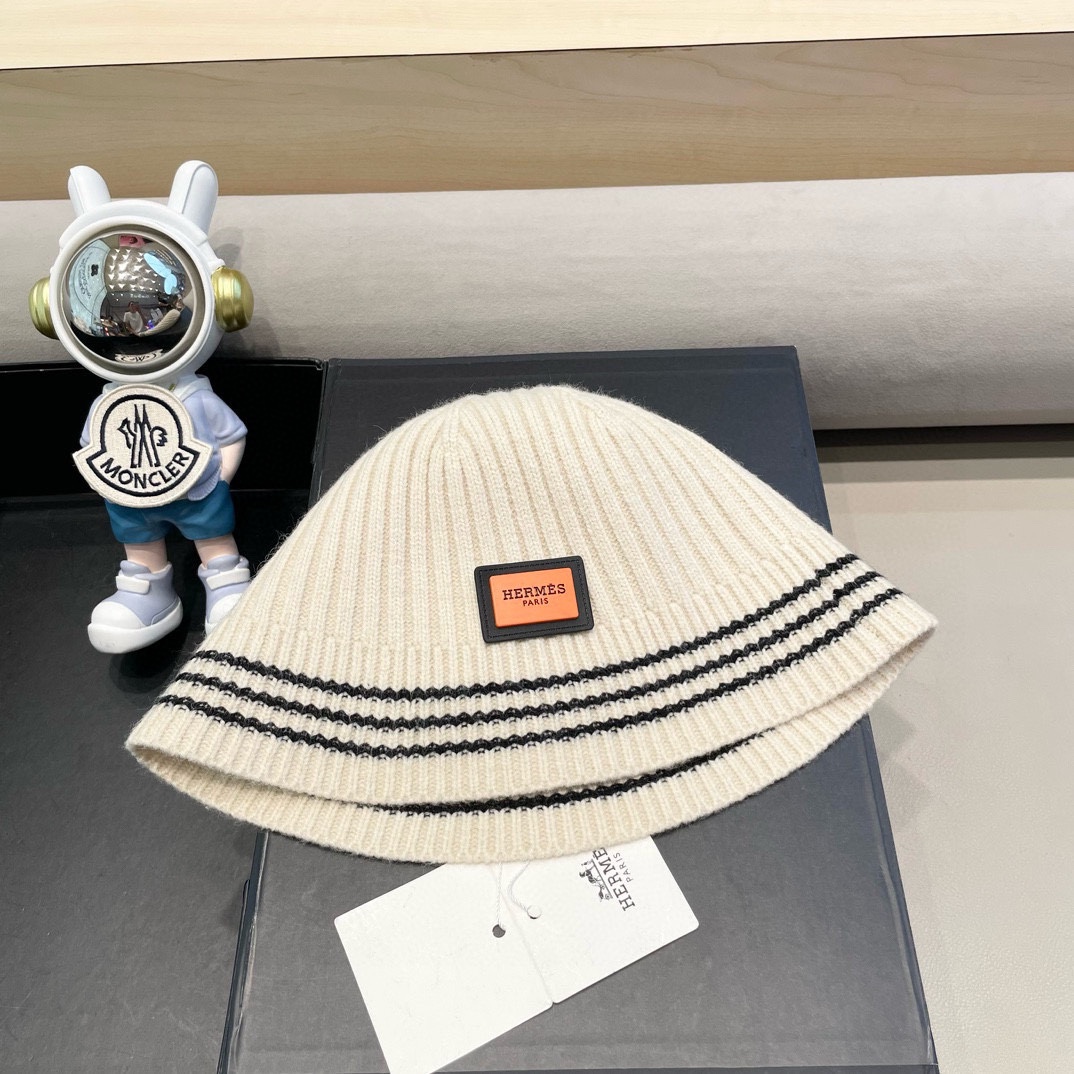 NO:366258,HERMS (Hermes) retro striped color-block rabbit wool knitted bucket fisherman hat women autumn and winter internet celebrity warm face small basin hat fisherman hat baseball hat knitted hat, hat, hermes, hermes, espadrilles, hatsHERMS (爱马仕)复古条纹拼色兔毛针织水桶渔夫帽子女秋冬网红保暖显脸小盆帽帽子渔夫帽棒球帽针织帽,帽子,hermes,hermes,espadrilles,hats,hat