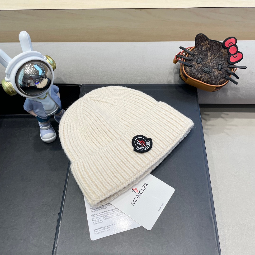 moncler秋冬户外纯色针织帽日系百搭显脸小保暖护耳堆堆帽套头毛线帽子女