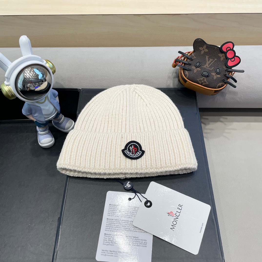 moncler秋冬户外纯色针织帽日系百搭显脸小保暖护耳堆堆帽套头毛线帽子女