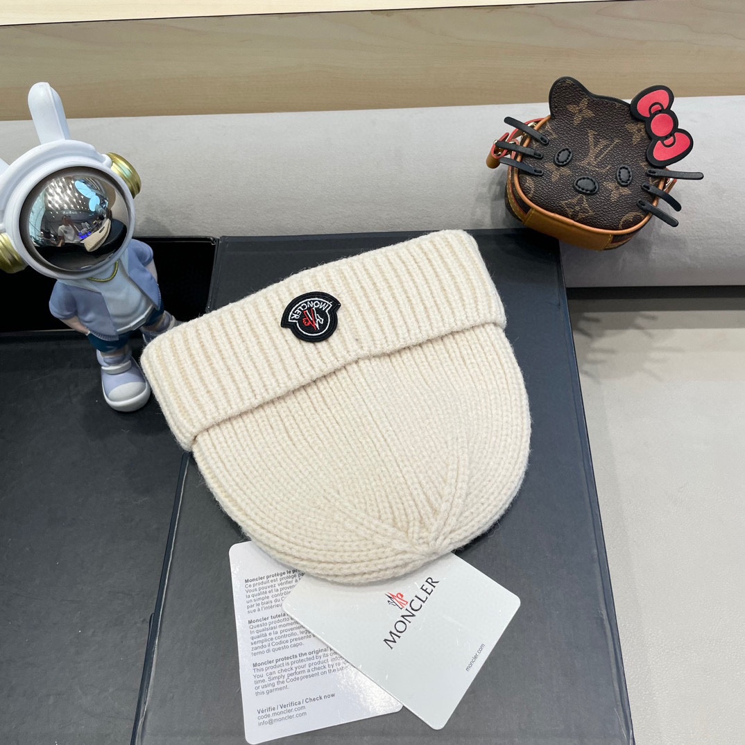 moncler秋冬户外纯色针织帽日系百搭显脸小保暖护耳堆堆帽套头毛线帽子女