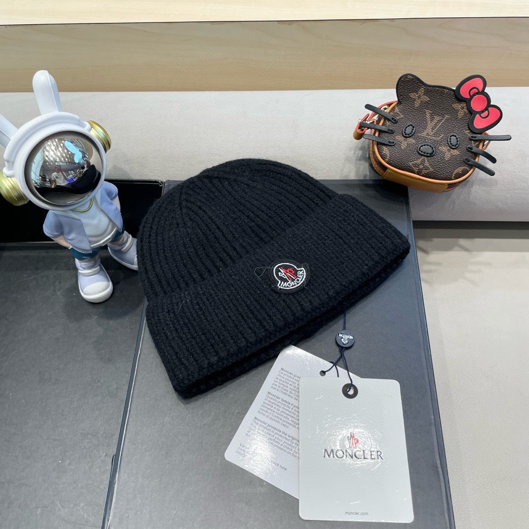 moncler秋冬户外纯色针织帽日系百搭显脸小保暖护耳堆堆帽套头毛线帽子女